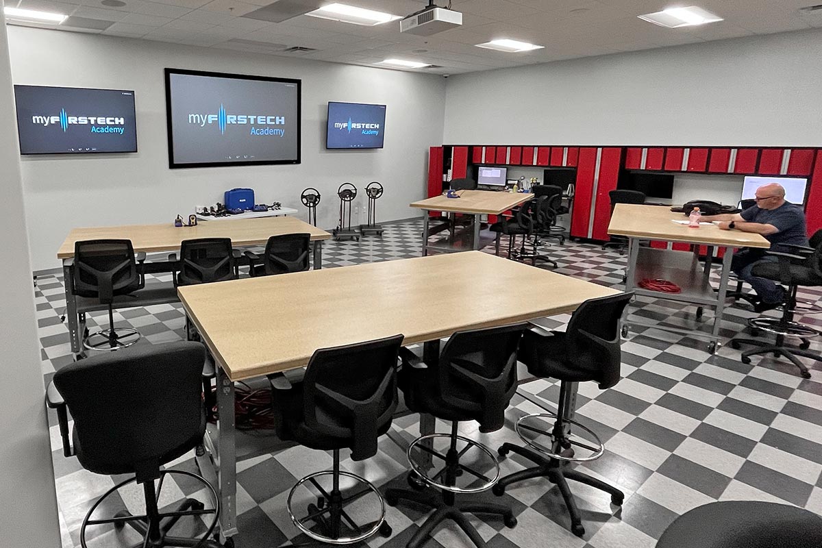 Firstech Compustar Launches In-Person Installer Training Program